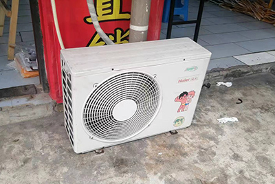 平舆空调突然不制冷只吹自然风怎么办？